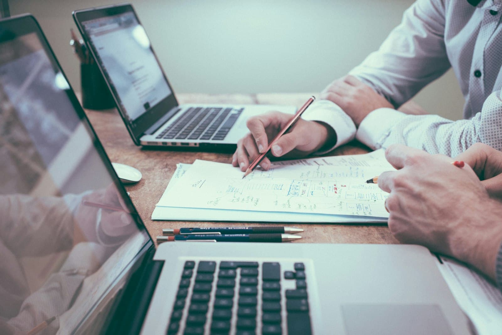 Orcamento de construcao com etapas e planejamento financeiro